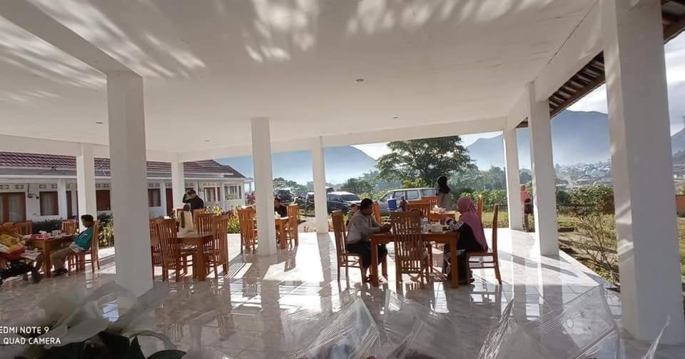 Rinjani Hill Hotel Сембалун Лаванг Екстер'єр фото