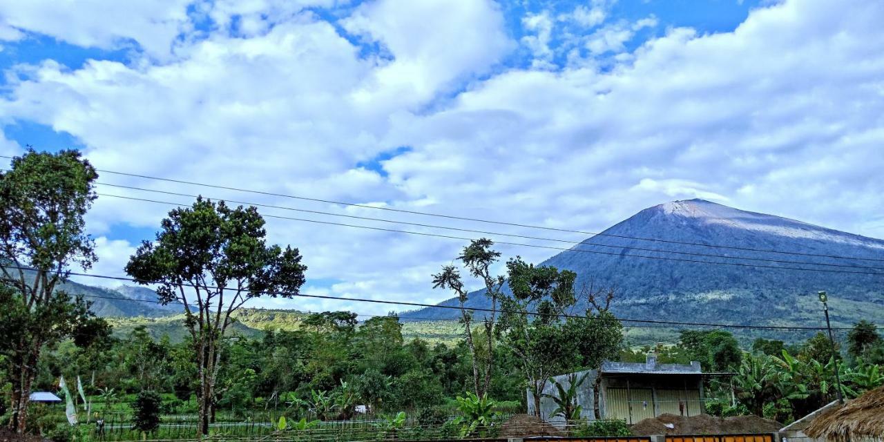 Rinjani Hill Hotel Сембалун Лаванг Екстер'єр фото