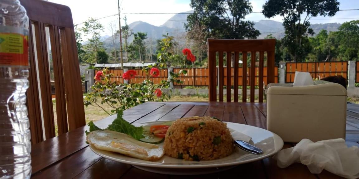 Rinjani Hill Hotel Сембалун Лаванг Екстер'єр фото
